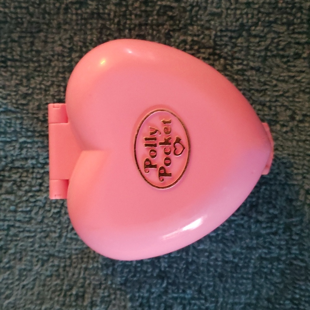 Vintage 1993 bluebird Polly pocket kozy kitties cottage
